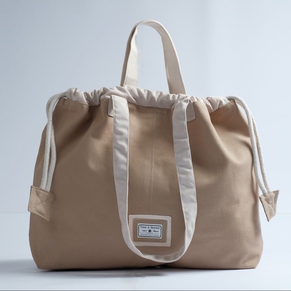 Cuddle Tote Monotone - Picture 5 of 16